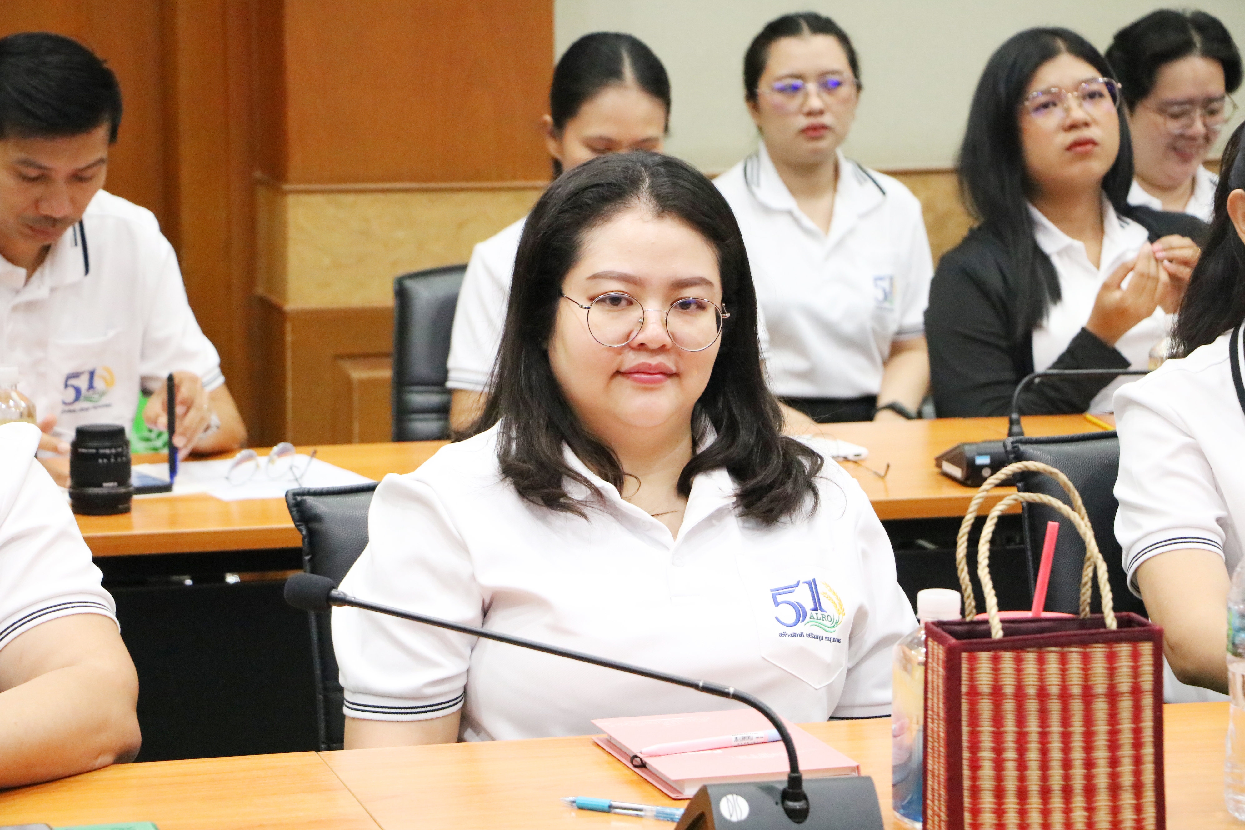 title - รองเลขาธิการ ส.ป.ก. มอบนโยบายนโยบายการดำเนินงานแก่สำนักบริหารกองทุน (สบท.)